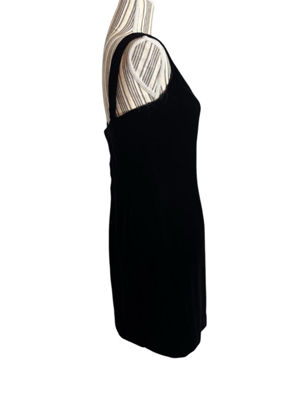 Victor Costa Black Velvet Sheath Dress Size 6 Vintage Made USA Classic Cocktail - Picture 4 of 7
